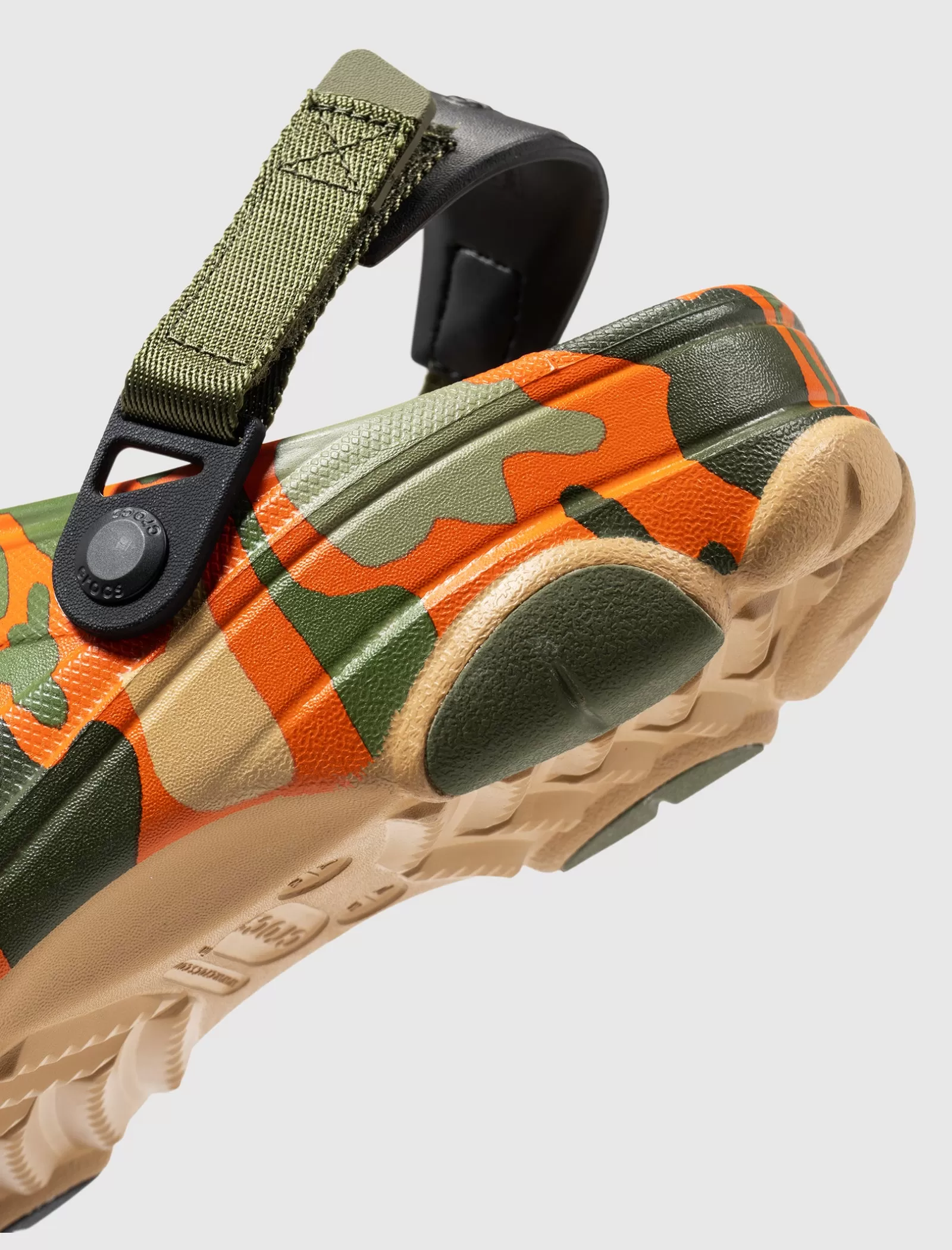 ALL TERRAIN CLOG CAMO