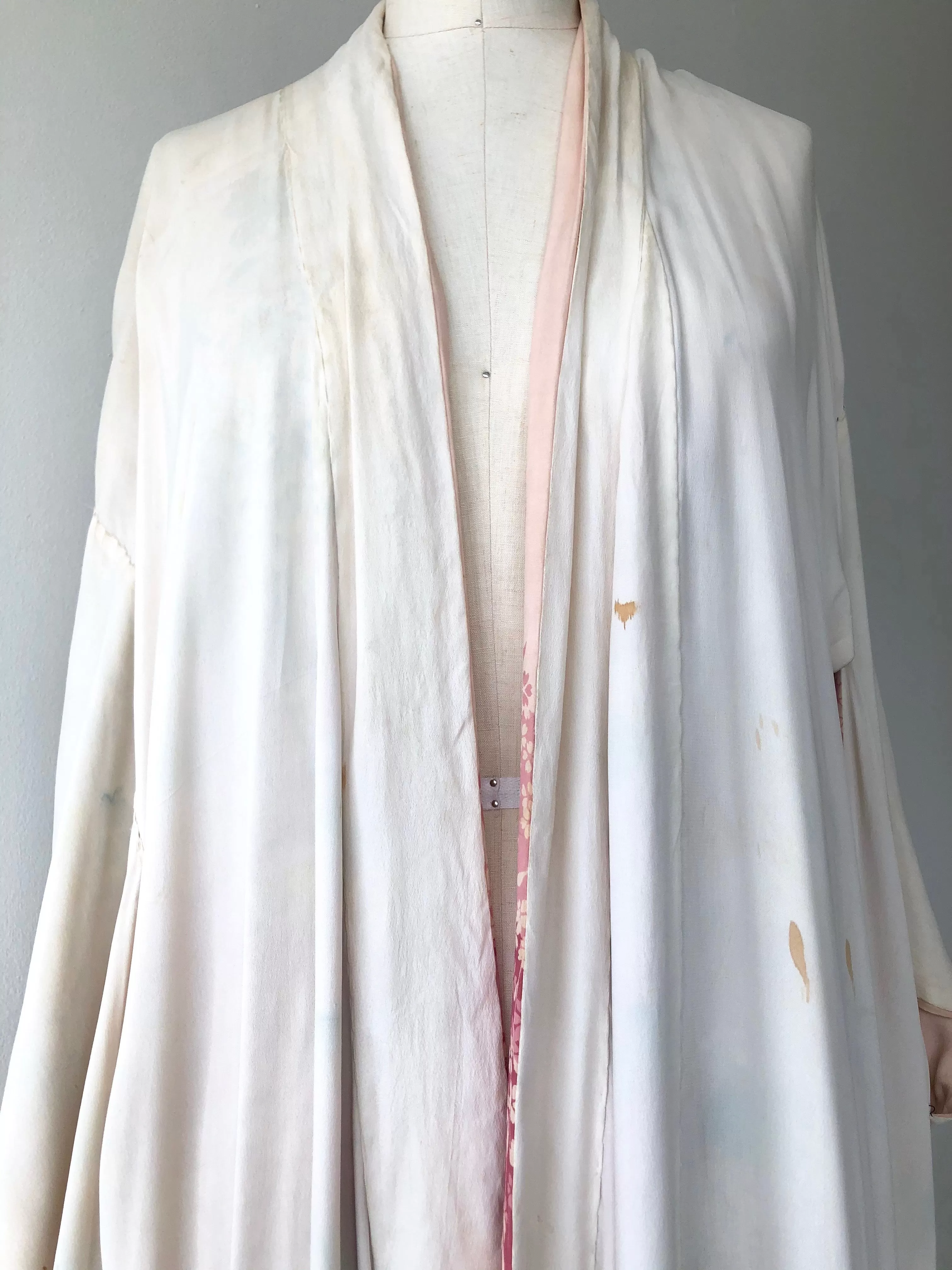 Antique 1920s Japanese silk kimono