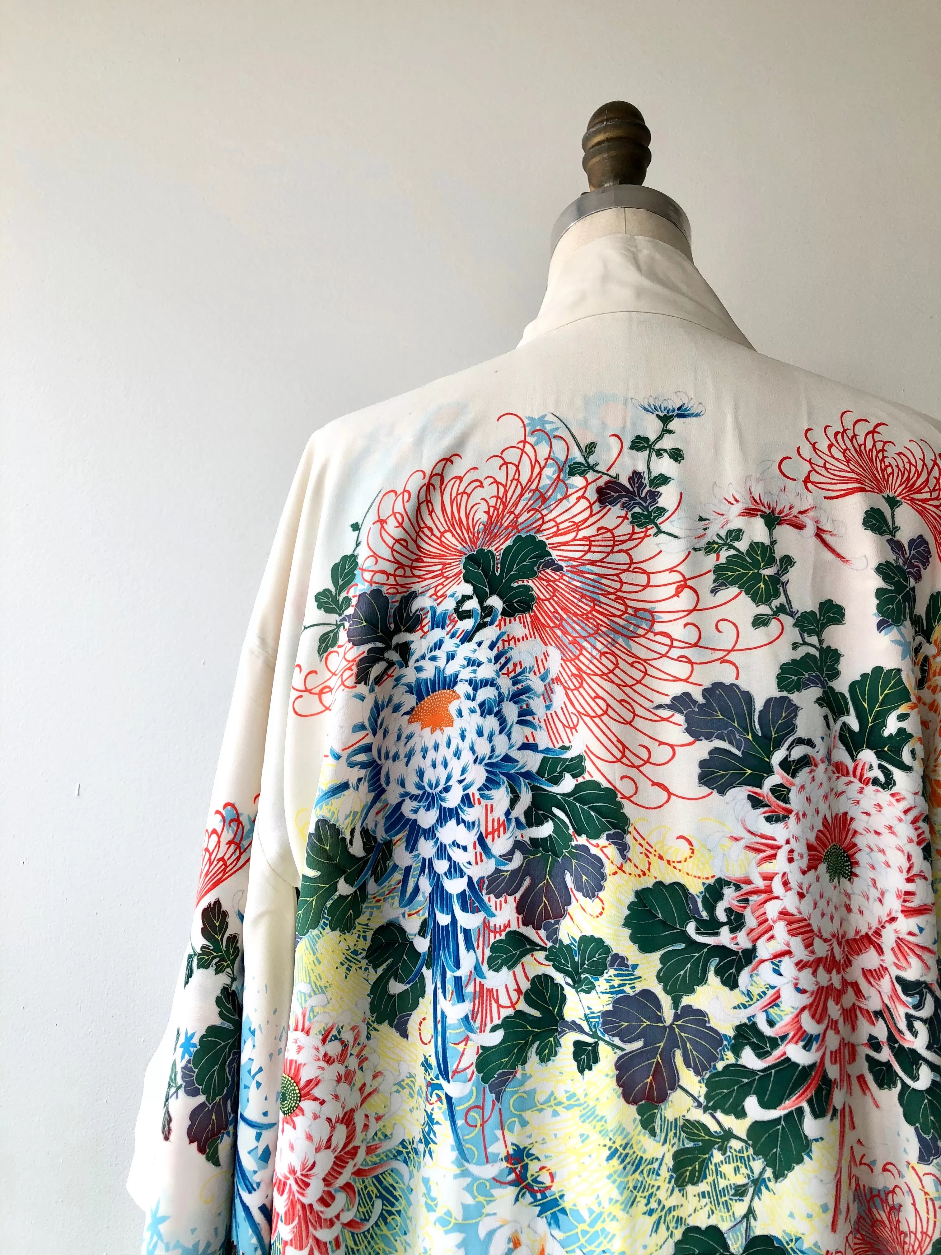 Antique 1930s Japanese Maple silk kimono