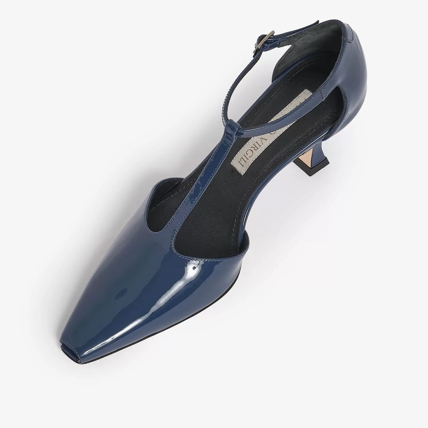 Blue women's patent leather décolleté