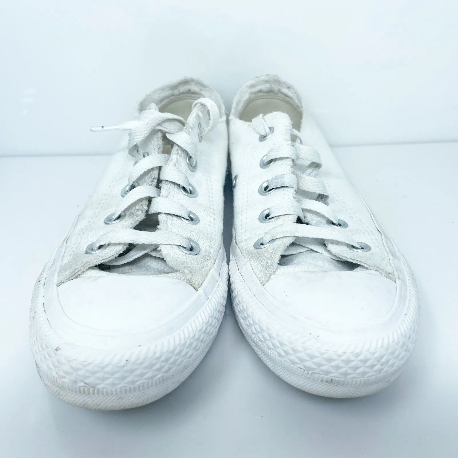 Converse Womens Chuck Taylor All Star Low 564342F White Casual Shoes Sneakers 6