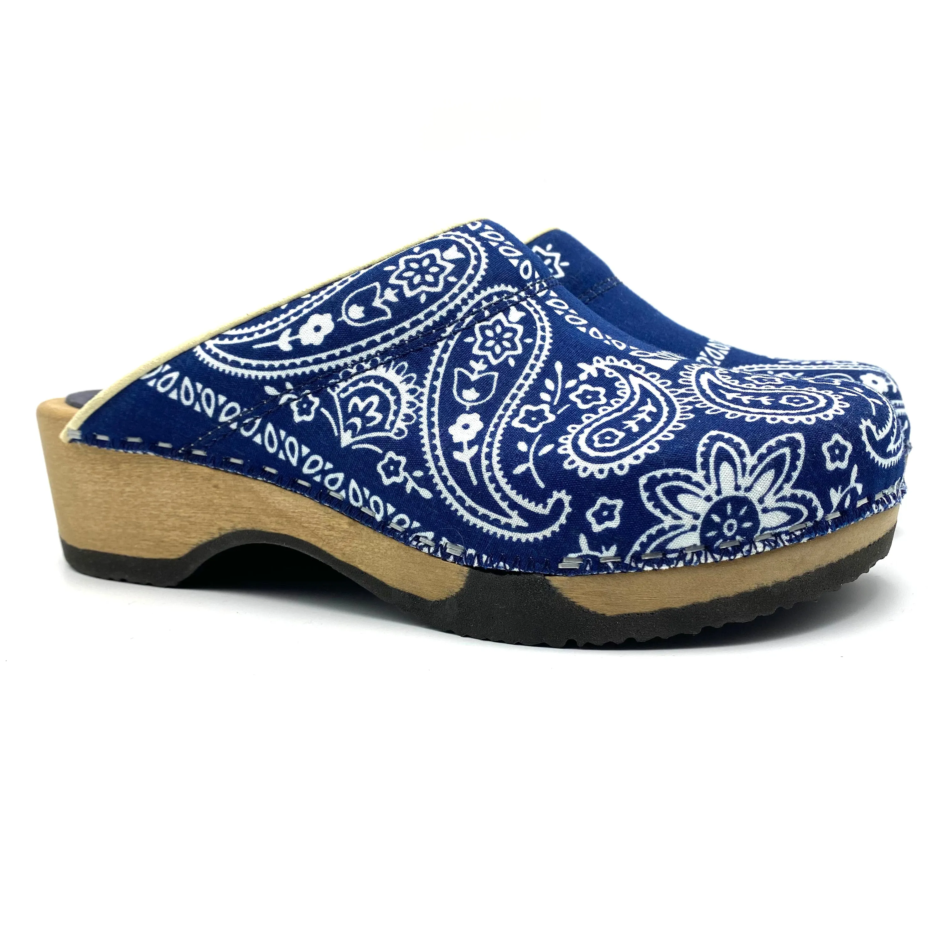 Embla Clogs | Navy Bandana