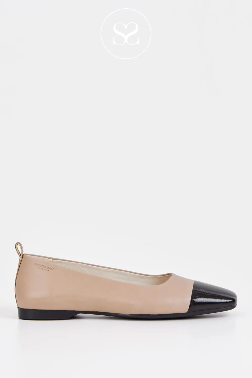 VAGABOND DELIA BEIGE LEATHER FLAT PUMP SHOES